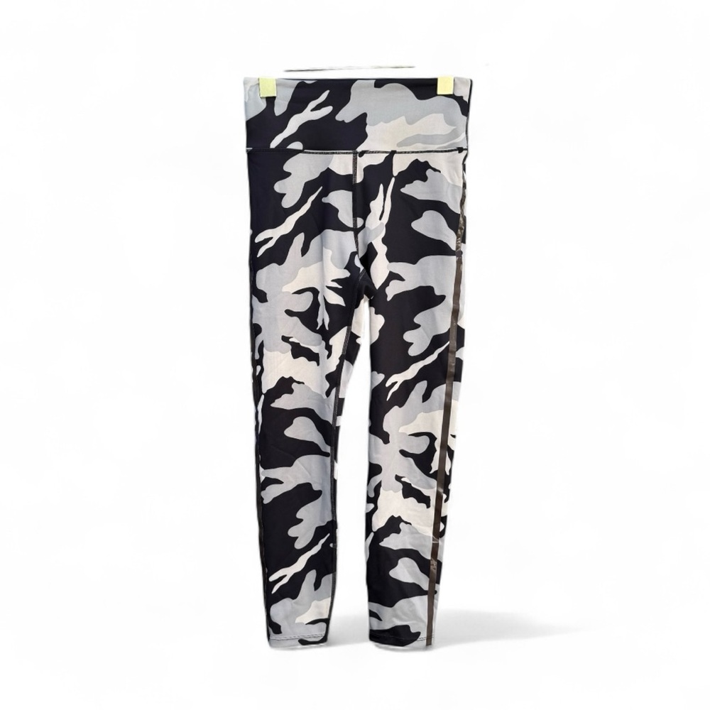 Noli Guerra women Camo Print 7/8 Leggins XS - Picture 2 of 6